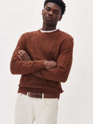 cambridge-brown-matriton-pullover.jpg