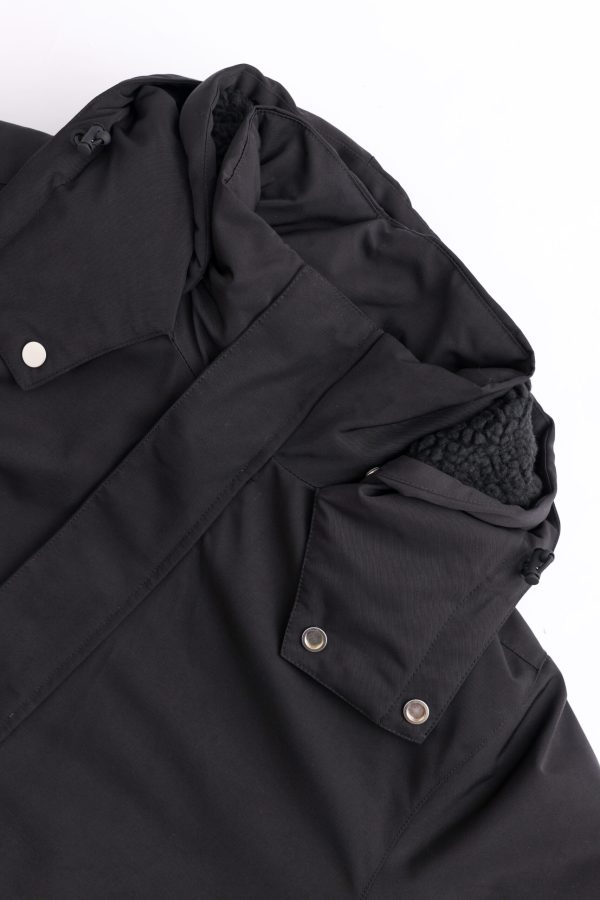 Manteau Embassy of Bricks and Logs - Ridgefield 24303611