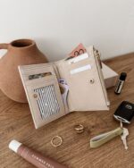 Portefeuille compact LOUENHIDE Blondie 2746OAT