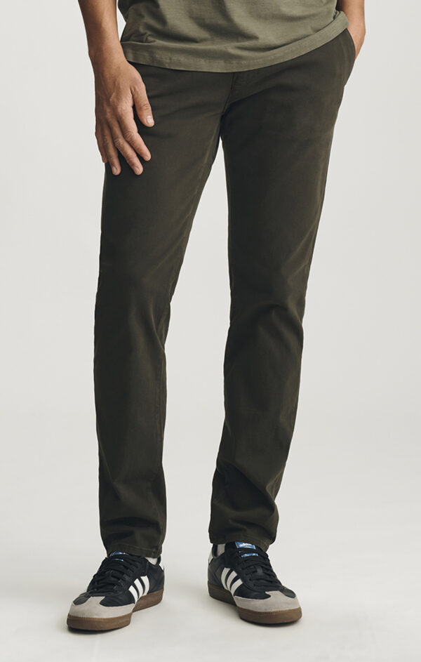 Pantalon Mavi en sergé vert foncé Milton M0010211-89908