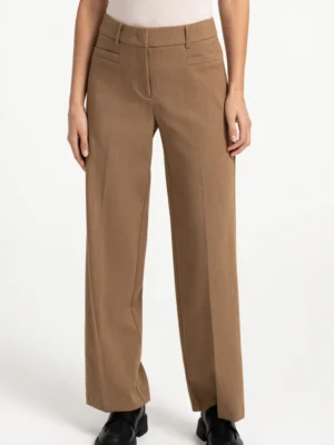 woven-trousers-with-straight-legs.webp